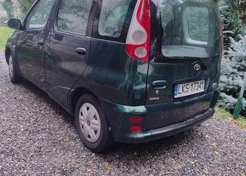 Toyota yaris verso.