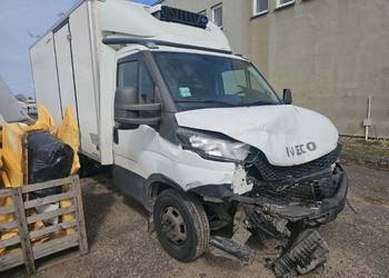 Uszkodzony Iveco Daily Igloocar 35C15 chłodnia