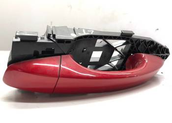 KLAMKA ZEWNĘTRZNA LEWY TYŁ SKODA KAMIQ Crossover CZERWONY