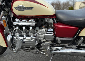 Valkyrie GL1500  bezwypadkowy  jak Nowy