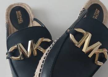 Klapki wsuwane Izzy slide Michael Kors