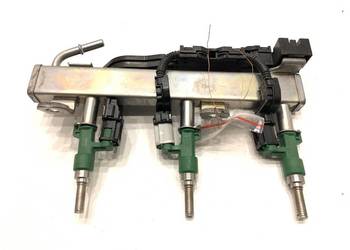 LISTWA WTRYSKOWA  Z WTRYSKAMI LEXUS LBX 23250-15070 1.5 136KM