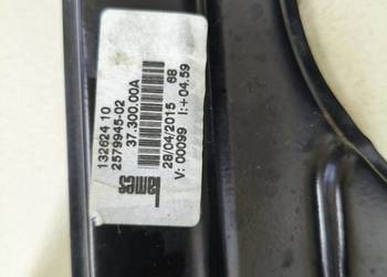 BMW 2 F45 Elektryczny podnośnik szyby drzwi przednich 2579945