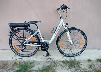 rower elektryczny, BOSCH, 28", Deore, zadbany