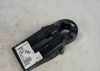 Piasta wspornika błotnika przedniego NH 87543516 T5000 T6 or
