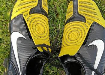 Buty sportowe korki