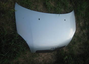 Maska przednia przód Toyota Yaris I 99-06 srebrna
