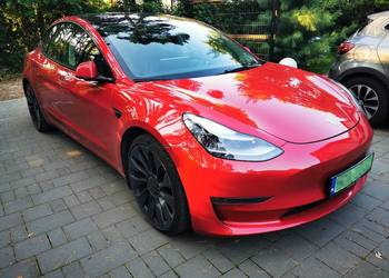 Tesla Model 3 Performance AWD 2021 rok