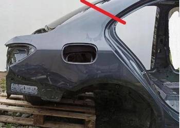 W205 ĆWIARTKA BŁOTNIK PRAWY TYŁ ĆWIARTKA 755