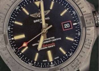 Breitling Avenger Automatic GMT 44 Night Mission