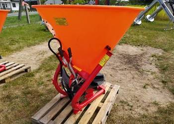 Rozsiewacz nawozu 200 / 500L