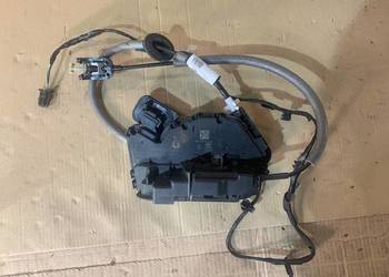 5TB837016C Zamek drzwi prawy przód vw t-roc