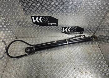 Siłownik wychylania łyżki Caterpillar 420D 442D 430D 432D 428D 438D