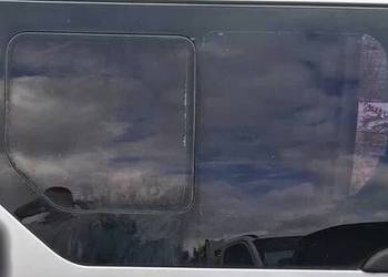 Szyba przesuwna z drzwi Opel Vivaro , Renault Trafic