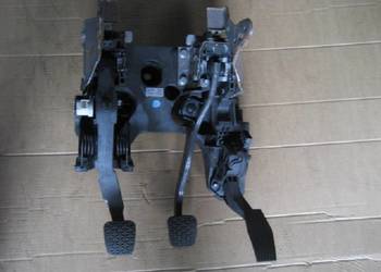 Pedał potencjometr gazu Opel Insignia 13237352