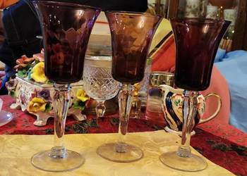 Duże kielichy szkło kryształowe kanelowane fiolet bordo