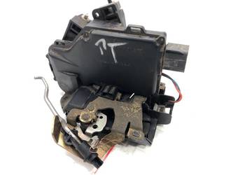 ZAMEK DRZWI PRAWY TYŁ AUDI A6 C5 Sedan/Limuzyna 97-05