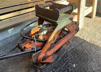 Chwytak hydrauliczny do drewna do koparki na szybkozłącze S30