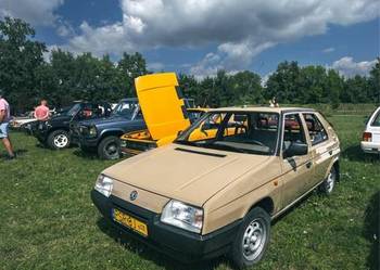 Sprzedam Skodę Favorit, Zabytkowa stan perfekcyjny