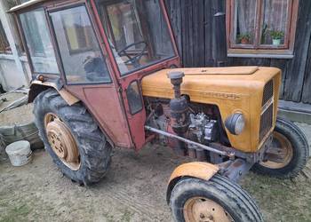 Ciągnik Ursus C-330