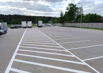 oznakowanie poziome malowanie linii parking garaż ,agazyn