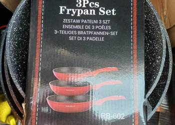 Zestaw patelni marmurkowych w kolorze czerwonym