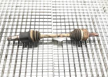 PÓŁOŚ PRAWY PRZÓD SUZUKI GRAND VITARA II 2.0 140KM PRZEGUB