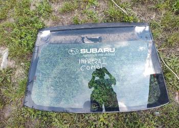 SUBARU Impreza I combi szyba tyl