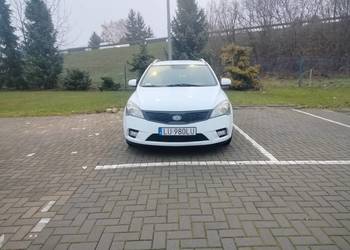 Kia Cee'd 1,6 crdi z 2011 roku o mocy 90 km z klimatyzacją