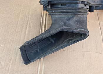 Audi A4 B8 dolotu powietrza 1021300s01