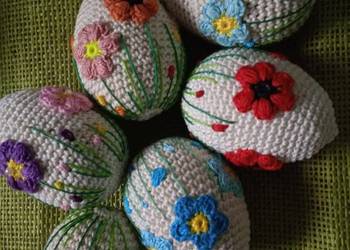 Pisanki szydełkowe rękodzieło