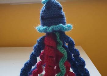 Ośmiorniczka przytulanka