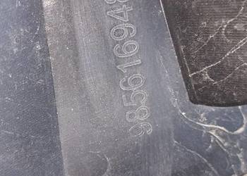 Wzmocnienie zderzaka przód Toyota proace city lift oryginał 9856169480