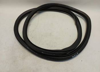 PEUGEOT 508 II Uszczelka drzwi przód lewa 9813387680