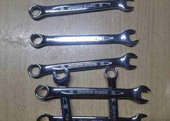 Klucz płasko oczkowy 10mm stal chromowo-wanadowa