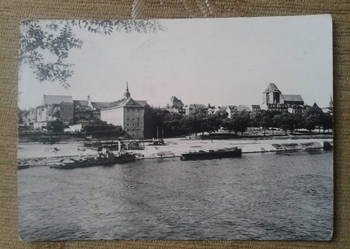TORUŃ - WIDOK NA MIASTO OD STRONY WISŁY
