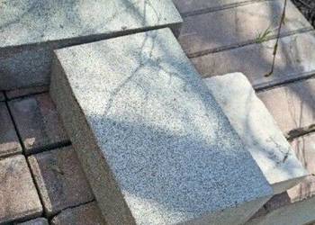 Bloczek betonowy fundamentowy 38x24x12