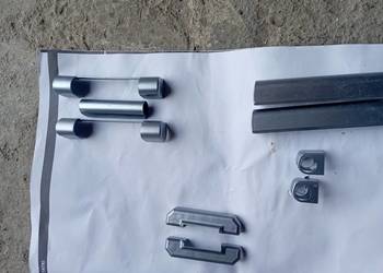 Zaślepki na zawiasy komplet