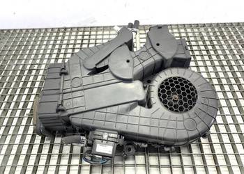 NAGRZEWNICA TYŁ DODGE CARAVAN V 68300368AB Van (minibus) KOMBAJN