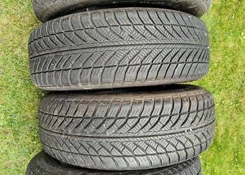 205/60/16 Goodyear Zima komplet