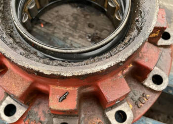ZF 4PW45H1 Zettelmayer Volvo - skrzynia biegów - pokrywa łoźyska 4620403202
