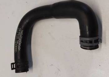 AUDI A6 C7 PRZEWÓD WODY 04L121065AN