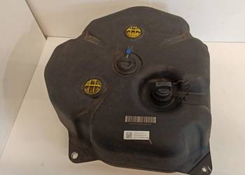 MERCEDES W212 ZBIORNIK ADBLUE OSŁONA A2124700200