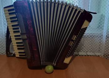 Akordeon 80 basów
