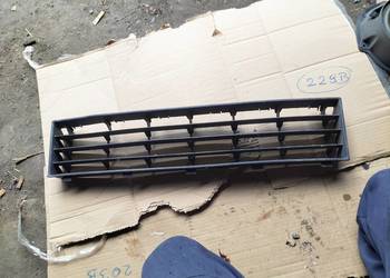 FIAT STILO 1821920015 KRATKA ZDERZAKA PRZEDNIEGO DOLNA ŚRODKOWA