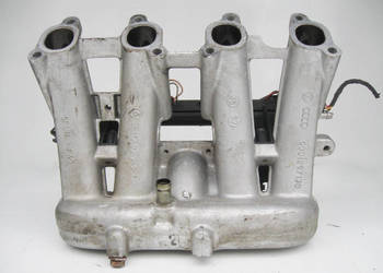 Kolektor Ssący VW POLO II 1.3  z wtryskami