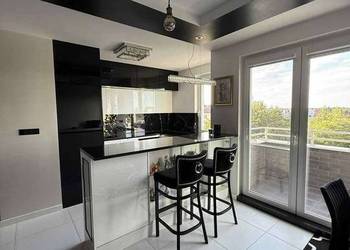 2pok, 49met, Okolice Długosza BALKON/WINDA/2004 (Wrocław) 2pok, 49met, Okolice Długosza BALKON/WINDA/2004 (Wrocław)