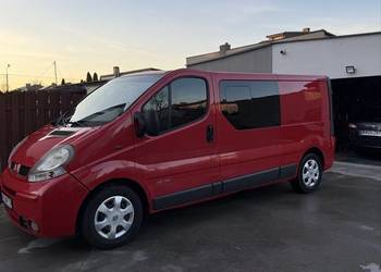 Renault trafic 2.5 2004r long 6 osób zabudowa holenderska zamiana