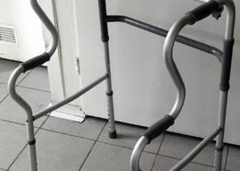 Balkonik chroniący przed upadkiem