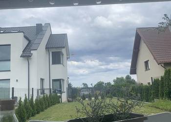 Mieszkanie z dużym ogrodem/cztery pokoje/ bliźniak